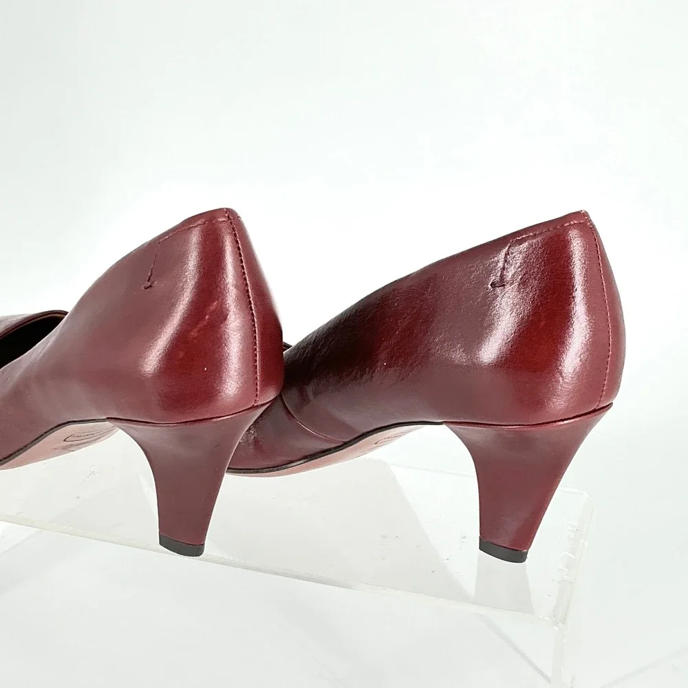 Franco Sarto Size 8 Burgundy Leather Pointed Toe Kitten Heel Pumps Astra